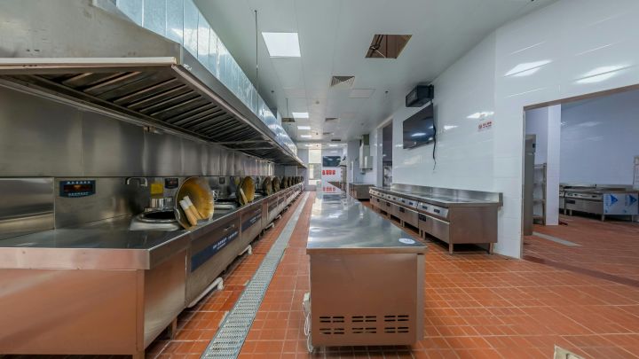 Peran Professional Kitchen Appliances Dalam Mendukung Bisnis Kuliner